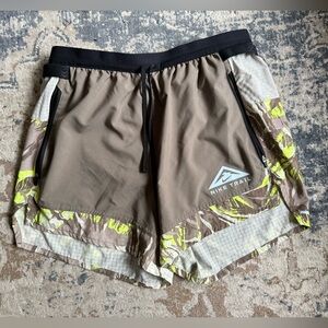 Nike Running Trail Flex Stride Dri-FIT 5” shorts - XL